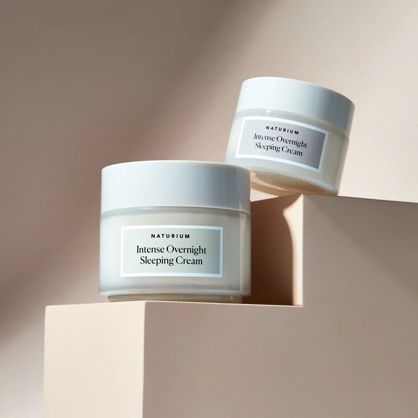intense-overnight-sleeping-cream-jumbo-k1 11_18_2021_Naturium0552-crop.webp