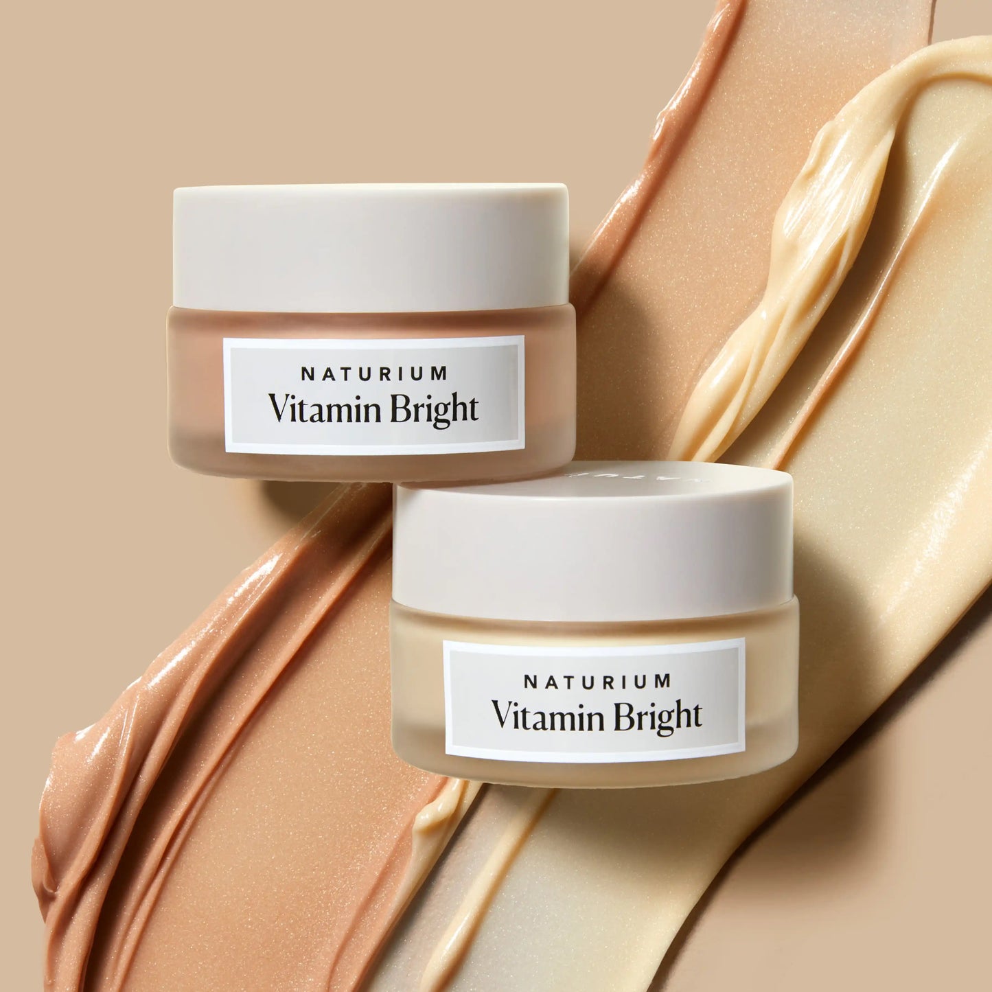 vitamin-bright-illuminating-eye-cream-i2 HR-vitaminbright_5215_revised_crop_358f212b-4c02-447b-a020-3fcecfbd39c5.webp