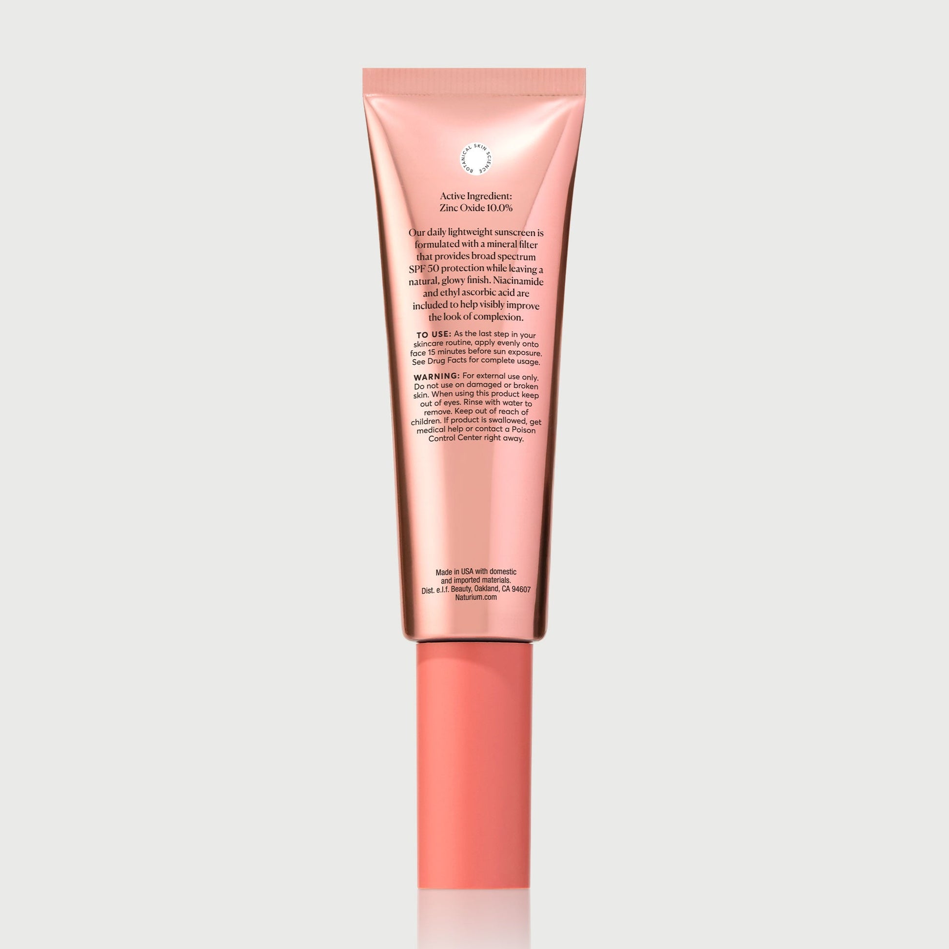 dew-glow-moisturizer-mineral-spf-50-e4 NATR-10163_Dew-Glow-Moisturizer-Mineral-SPF_back_capon-bonebkgd_a99e231e-ca92-4014-addb-f1e7b794e9ab.jpg