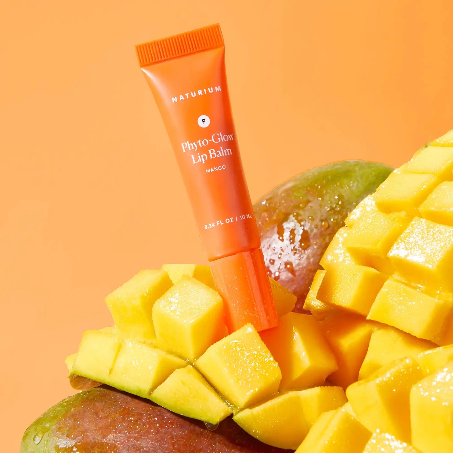 phyto-glow-lip-balm-mango-z8 phytoglow-mango_0272-crop.webp